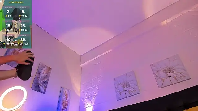 Snapshot of JUANDIAMONDS98 chatting on September 28, 2025, 1:51 pm JUANDIAMONDS98 online show from September 28, 2025, 1:51 pm