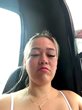 Snapshot of Danielavegax chatting on October 26, 2025, 8:09 pm Danielavegax online show from October 26, 2025, 8:09 pm