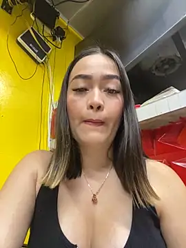 Danielavegax online show from December 18, 2024, 12:21 am
