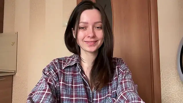 Snapshot of _liatris_ chatting on October 9, 2025, 6:03 am liatris online show from October 9, 2025, 6:03 am