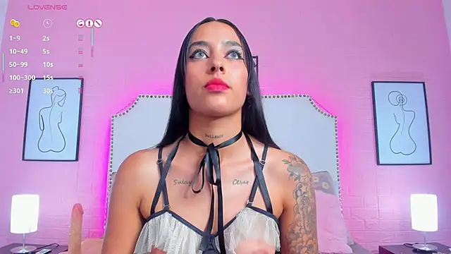 Snapshot of charlotte_kisss chatting on September 19, 2025, 7:51 pm charlotte kisss online show from September 19, 2025, 7:51 pm