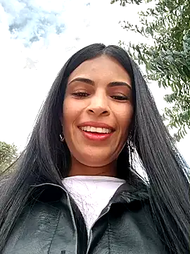 Astrid-- online show from January 2, 2025, 3:19 pm