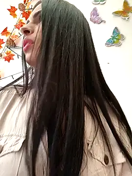 Astrid-- online show from January 3, 2025, 8:11 pm