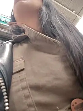 Astrid-- online show from October 2, 2025, 3:04 pm