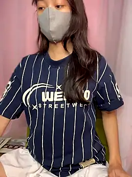 DA-EUN online show from October 21, 2025, 3:28 am