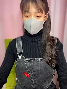 DA-EUN online show from November 2, 2025, 3:39 pm