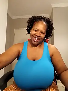 bustylisa1983 online show from February 25, 2025, 6:25 am