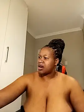 bustylisa1983 online show from March 19, 2026, 4:56 am