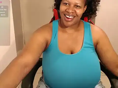 bustylisa1983 online show from March 2, 2025, 7:30 pm