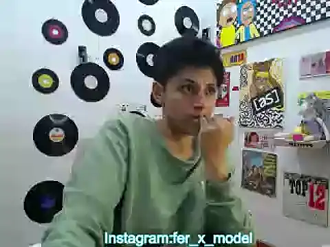 Snapshot of 9_Fernanda_9 chatting on March 12, 2025, 4:51 am 9 Fernanda 9 online show from March 12, 2025, 4:51 am