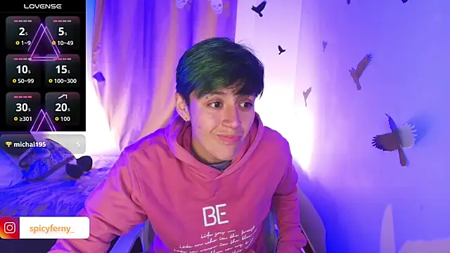 Snapshot of 9_Fernanda_9 chatting on October 23, 2025, 8:24 am 9 Fernanda 9 online show from October 23, 2025, 8:24 am