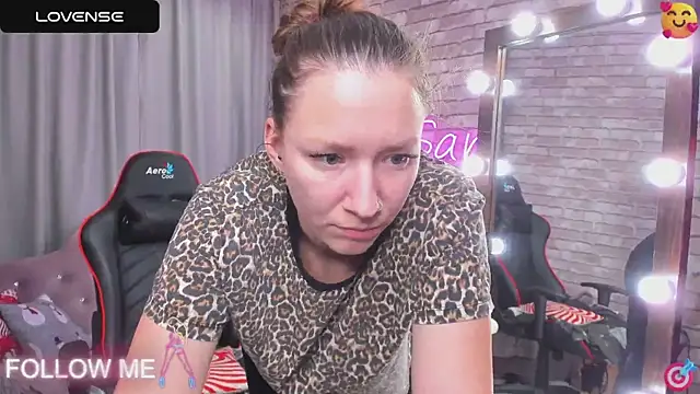 Snapshot of SarahCoksss chatting on March 20, 2025, 11:56 pm SarahCoksss online show from March 20, 2025, 11:56 pm