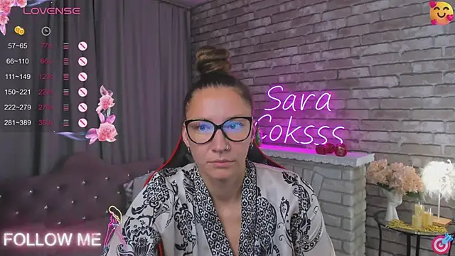 Snapshot of SarahCoksss chatting on September 18, 2025, 12:57 am SarahCoksss online show from September 18, 2025, 12:57 am