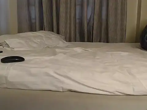 Snapshot of CurvyGlass chatting on March 8, 2025, 3:50 am CurvyGlass online show from March 8, 2025, 3:50 am