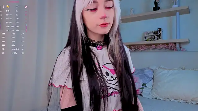 TristaRoht online show from November 8, 2025, 3:04 pm