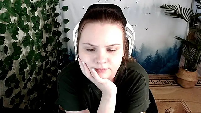 IxxiLiana online show from March 20, 2025, 7:14 am