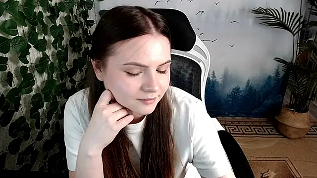 IxxiLiana online show from March 21, 2025, 5:43 am