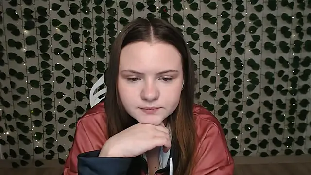 IxxiLiana online show from February 21, 2025, 5:13 am