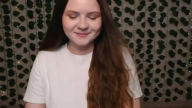 IxxiLiana online show from February 1, 2025, 4:03 am