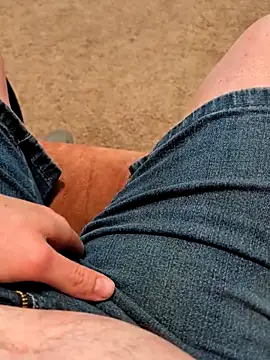 Jackauff69 online show from April 10, 2026, 11:01 pm