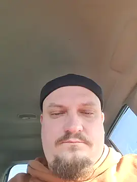 Snapshot of Pandasky chatting on February 12, 2025, 12:01 pm Pandasky online show from February 12, 2025, 12:01 pm