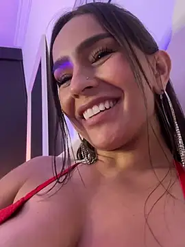 Mau White online show from March 5, 2025, 11:16 pm