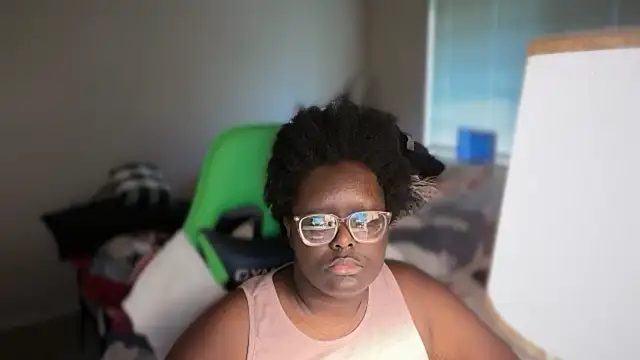 Yagurl  west online show from December 21, 2025, 7:15 pm