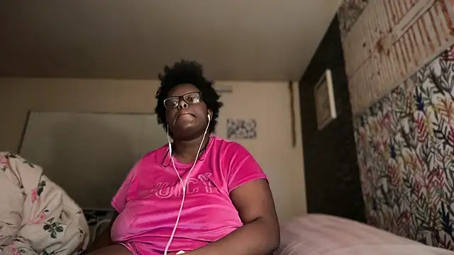 Yagurl  west online show from January 16, 2026, 4:27 am