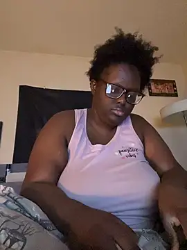 Snapshot of Yagurl__west chatting on March 22, 2025, 4:45 am Yagurl west online show from March 22, 2025, 4:45 am