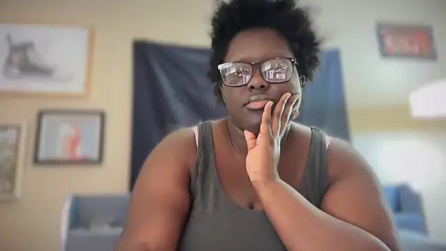 Snapshot of Yagurl__west chatting on March 22, 2025, 11:42 pm Yagurl west online show from March 22, 2025, 11:42 pm