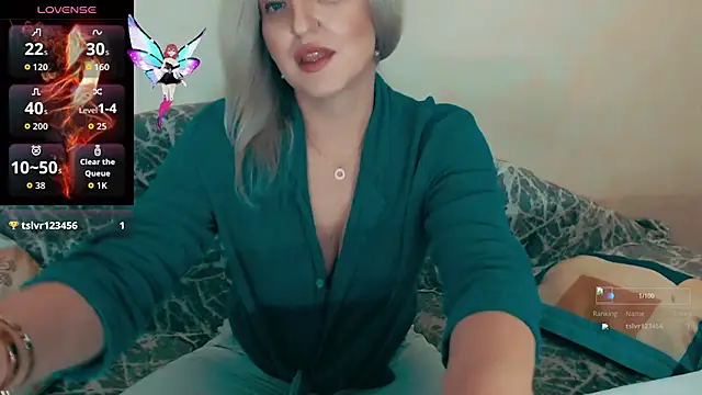 ElysonLang online show from October 24, 2025, 6:51 pm