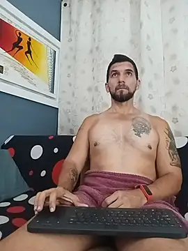 JULESLAKES online show from October 28, 2025, 1:21 pm