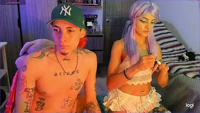 badeyes crazygoat online show from April 17, 2026, 11:51 pm