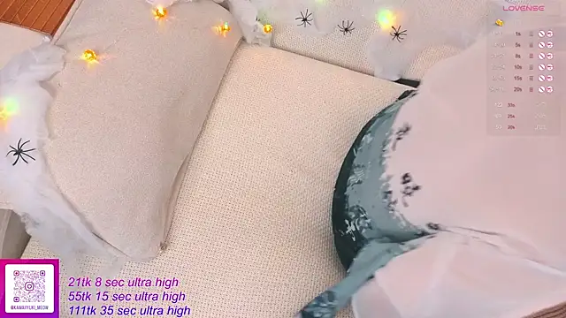 Snapshot of __KawaiiYuki__ chatting on October 27, 2025, 7:09 am KawaiiYuki online show from October 27, 2025, 7:09 am