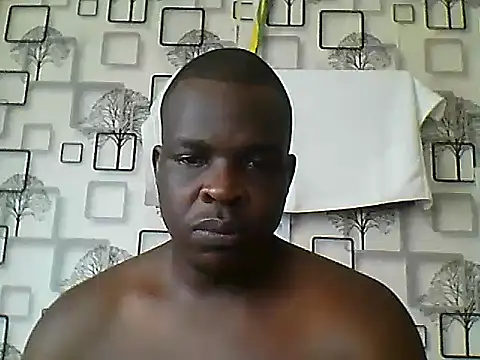 Snapshot of Chumba_001 chatting on October 13, 2025, 6:37 am Chumba 001 online show from October 13, 2025, 6:37 am