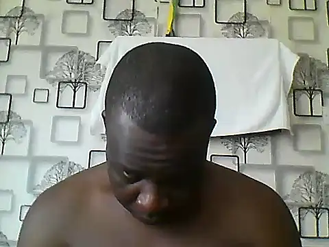 Snapshot of Chumba_001 chatting on October 4, 2025, 6:37 am Chumba 001 online show from October 4, 2025, 6:37 am