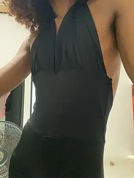 lau sil online show from November 15, 2025, 10:03 pm