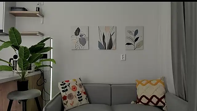 Snapshot of sarahphyllis chatting on October 9, 2025, 8:42 pm sarahphyllis online show from October 9, 2025, 8:42 pm