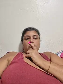 Snapshot of AlyDenalioficial chatting on July 9, 2026, 12:22 am AlyDenalioficial online show from July 9, 2026, 12:22 am