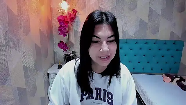 AdaFawxx online show from February 17, 2026, 4:21 am