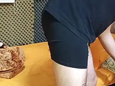 Snapshot of Arabeyes chatting on September 9, 2025, 9:41 am Arabeyes online show from September 9, 2025, 9:41 am