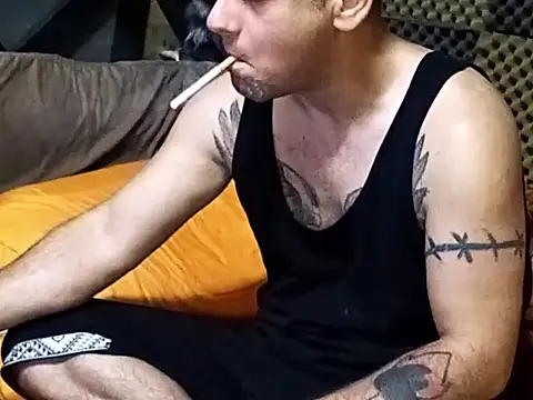 Snapshot of Arabeyes chatting on September 13, 2025, 7:36 pm Arabeyes online show from September 13, 2025, 7:36 pm