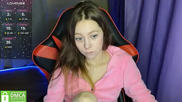 Natural babe666 online show from December 18, 2025, 1:59 pm