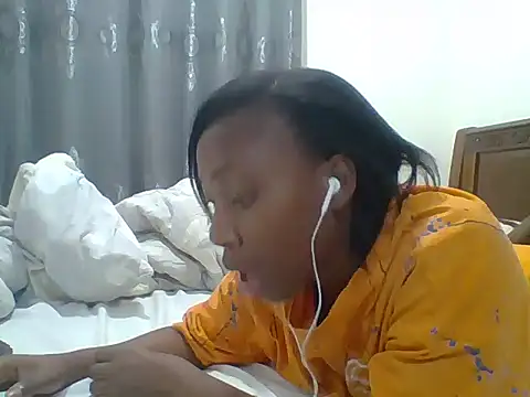 sexy  candyy online show from September 28, 2025, 6:37 pm