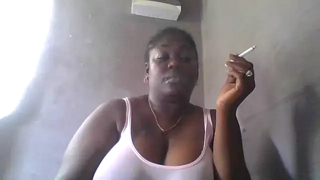 Snapshot of XgeileKutje chatting on September 17, 2025, 3:47 pm XgeileKutje online show from September 17, 2025, 3:47 pm