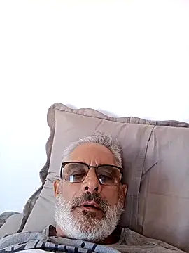 reijulio55 online show from March 15, 2025, 10:24 am