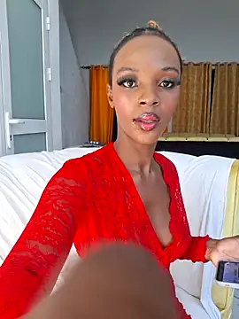 Snapshot of Kamdollie chatting on October 8, 2025, 6:37 am Kamdollie online show from October 8, 2025, 6:37 am