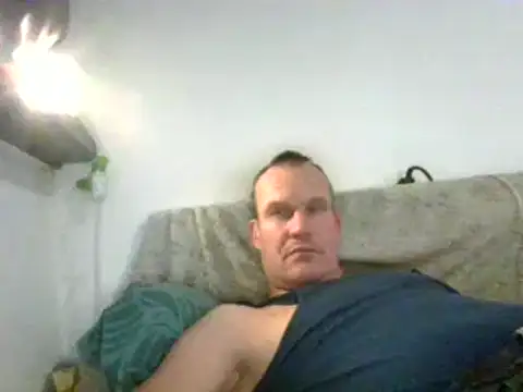 dlvis12 online show from November 17, 2025, 6:45 pm