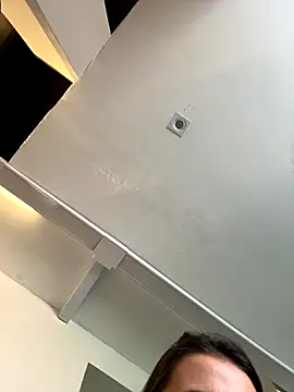 AnnaCastillo  online show from October 14, 2025, 6:30 pm