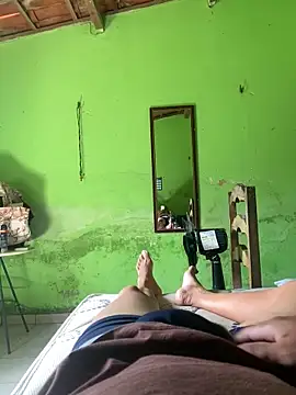 Duduhott online show from September 9, 2025, 12:47 pm